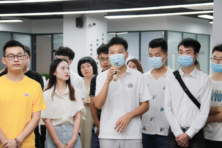 大事記||華邦瀛商學(xué)院正式成立